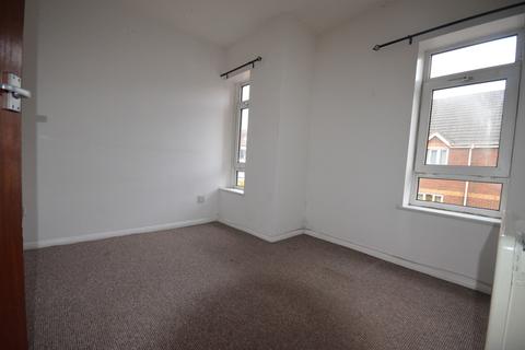 2 bedroom apartment to rent - Helens court, Shails Lane
