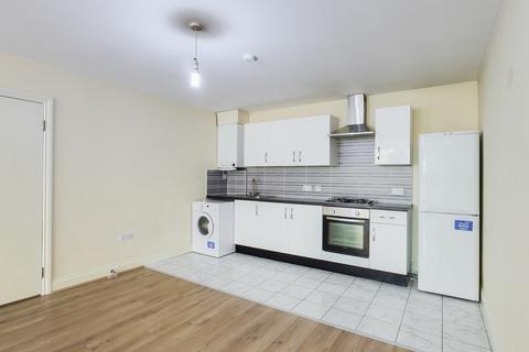 1 bedroom apartment to rent, TOWN CENTRE