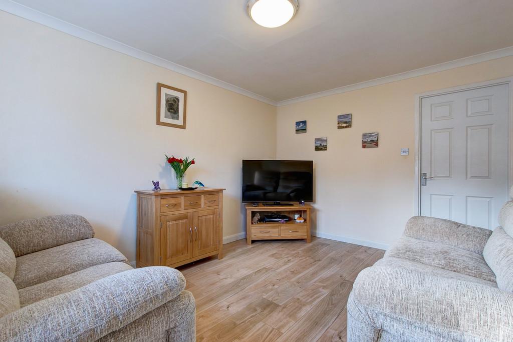 Packwood Close, heath, Redditch... 2 bed detached house £265,000