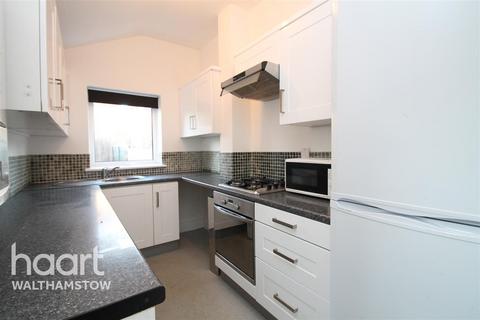 2 bedroom terraced house to rent, Mayfield Road, Walthamstow