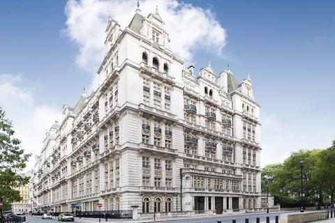 2 bedroom apartment for sale - Whitehall Court, London