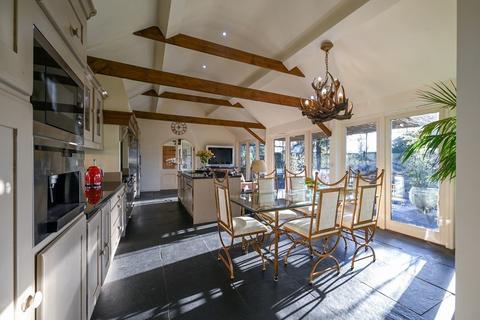 4 bedroom barn conversion for sale - Newton-in-the-isle