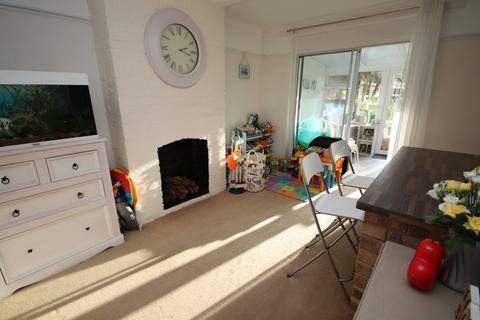 23 Priory Close, Dartford, DA1 2JF