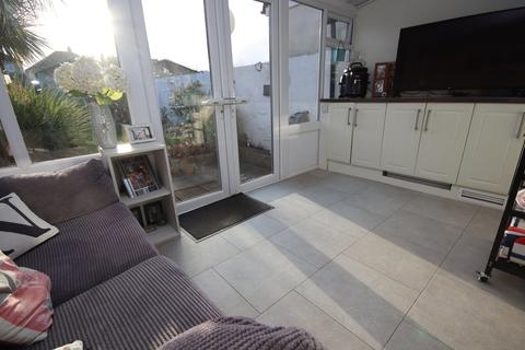 23 Priory Close, Dartford, DA1 2JF