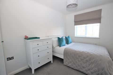 37 Bascombe Grove, Crayford, Dartford, DA1 3RG