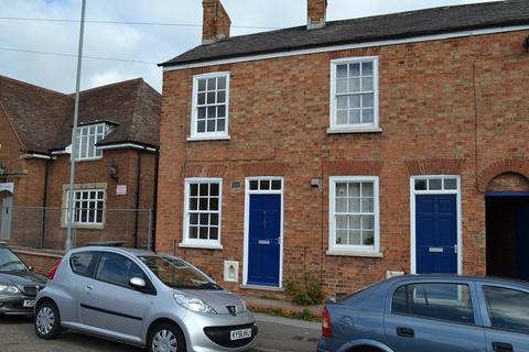 2 bedroom terraced house to rent, BALDERTONGATE, NEWARK