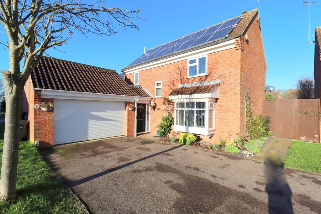 Milverton Green, Barton Hills, Luton... 4 bed detached house £520,000