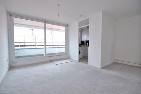 1 bedroom apartment to rent - Fair Acres, Bromley