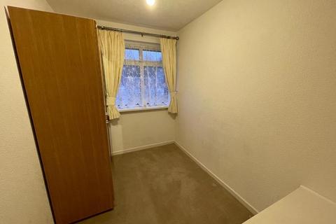 15 Burghley Drive, West Bromwich, B71 3LX
