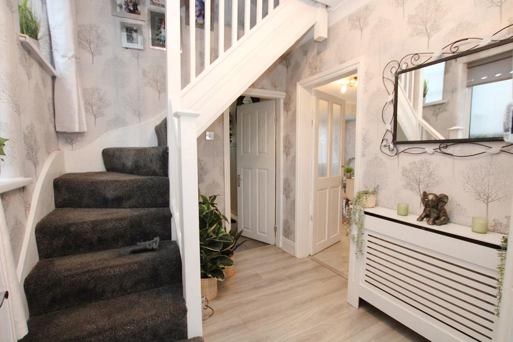 Withers Avenue, WARRINGTON, WA2 3 bed semidetached house £220,000