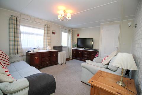 2 bedroom park home for sale - Grange Estate, Church Crookham, Fleet, GU52