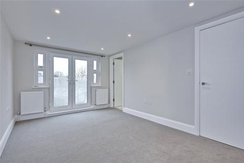 4 bedroom semi-detached house to rent - Gloucester Road, Kingston upon Thames, Surrey, KT1