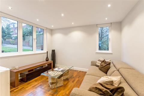 3 bedroom terraced house to rent, Mulberry Close, Hampstead, London, NW3