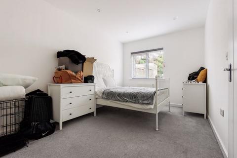 undefined, Star Lane, Coulsdon CR5