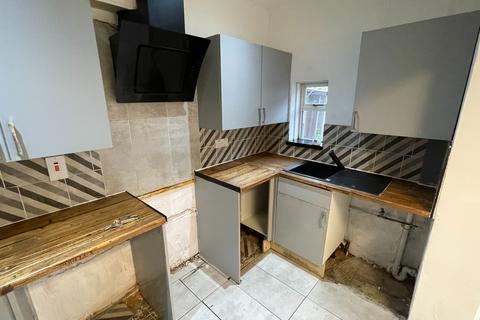2 bedroom terraced house to rent, Wrightson Avenue, Warmsworth