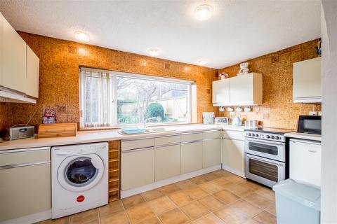 11 Castlefields Road, Brighouse, HD6 3PA