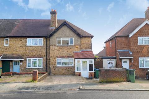 3 bedroom end of terrace house for sale - Sibthorpe Road, London