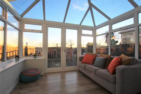 42 Denebridge Row, Chilton, Ferryhill, DL17 0HN