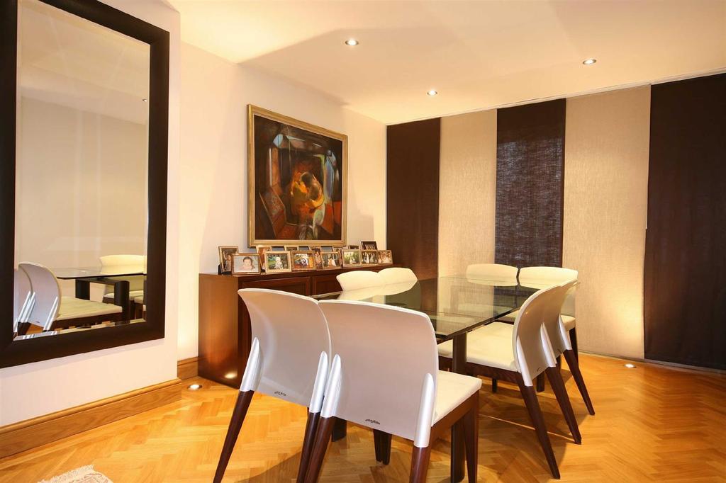 Windsor Way, Brook Green, W14 4 bed townhouse £1,900,000