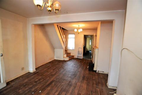 2 bedroom end of terrace house for sale - New Road, Hounslow