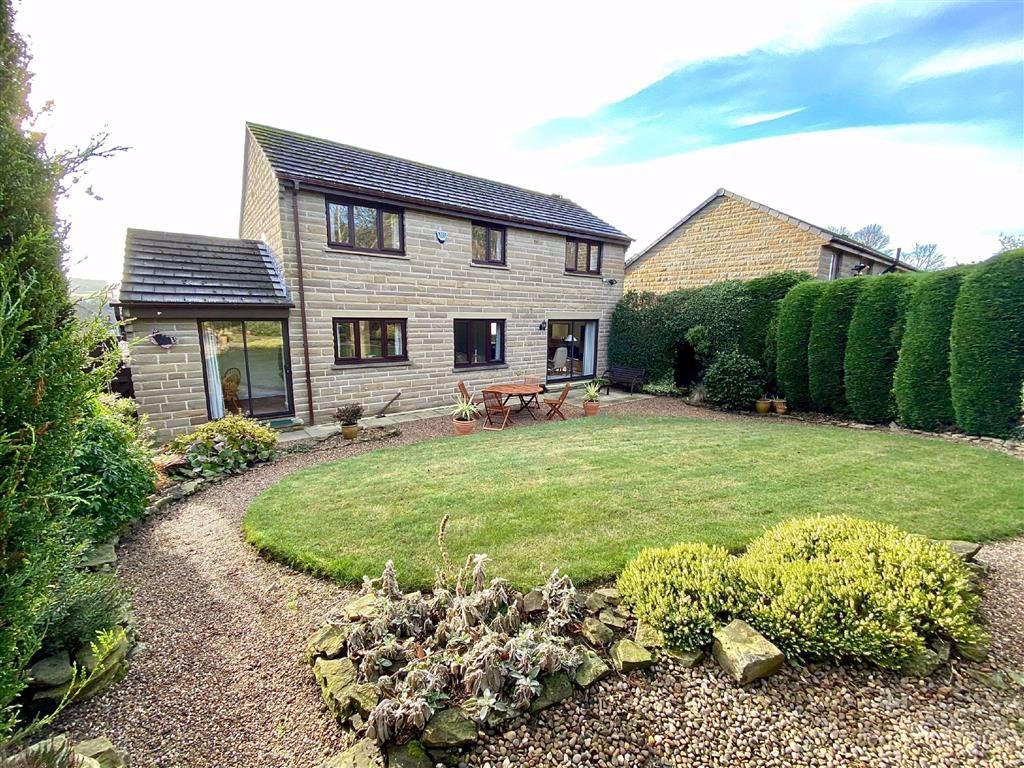 Vicarage Meadow, Mirfield, WF14 4 bed detached house £410,000