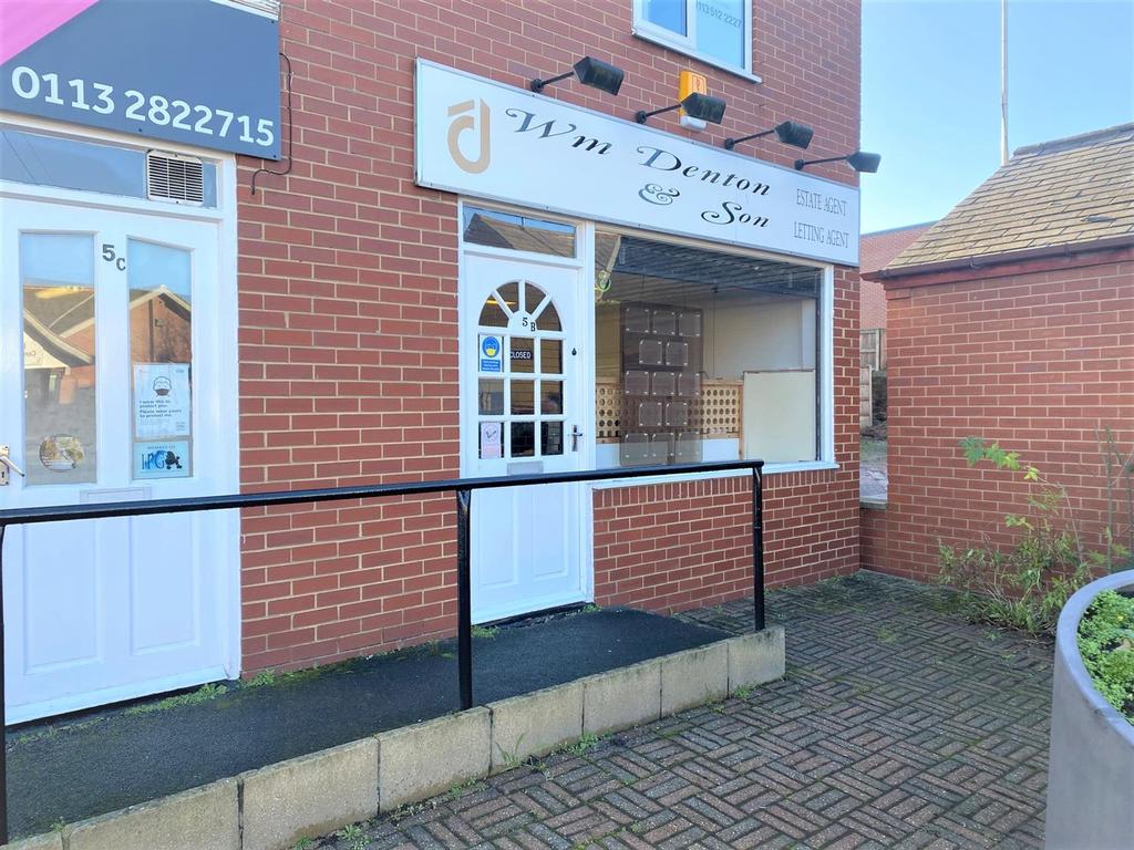Marsh Street, Rothwell, Leeds Retail property (high street) £625 pcm