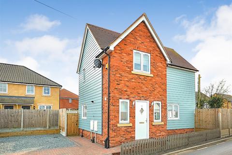 2 bedroom detached house for sale - Queen Street, Southminster