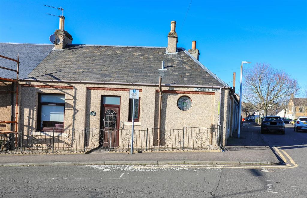 Landel Street, Markinch, Glenrothes 2 bed end of terrace house £139,995
