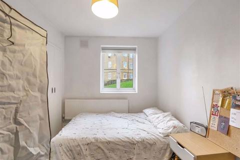 2 bedroom flat for sale - Burton House, Chulsa Road, Sydenham