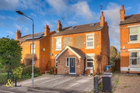 6 bedroom detached house for sale - Debdale Lane, Keyworth, Nottingham