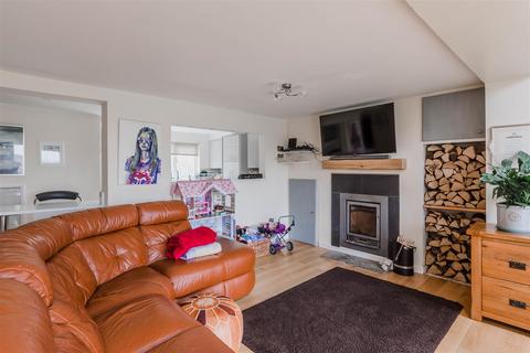 9 Bewsley Hill, Copplestone, Crediton, EX17 5NU