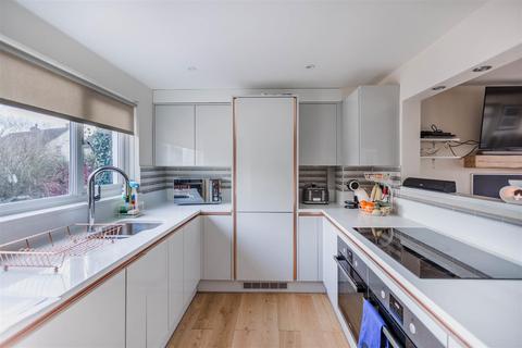 9 Bewsley Hill, Copplestone, Crediton, EX17 5NU
