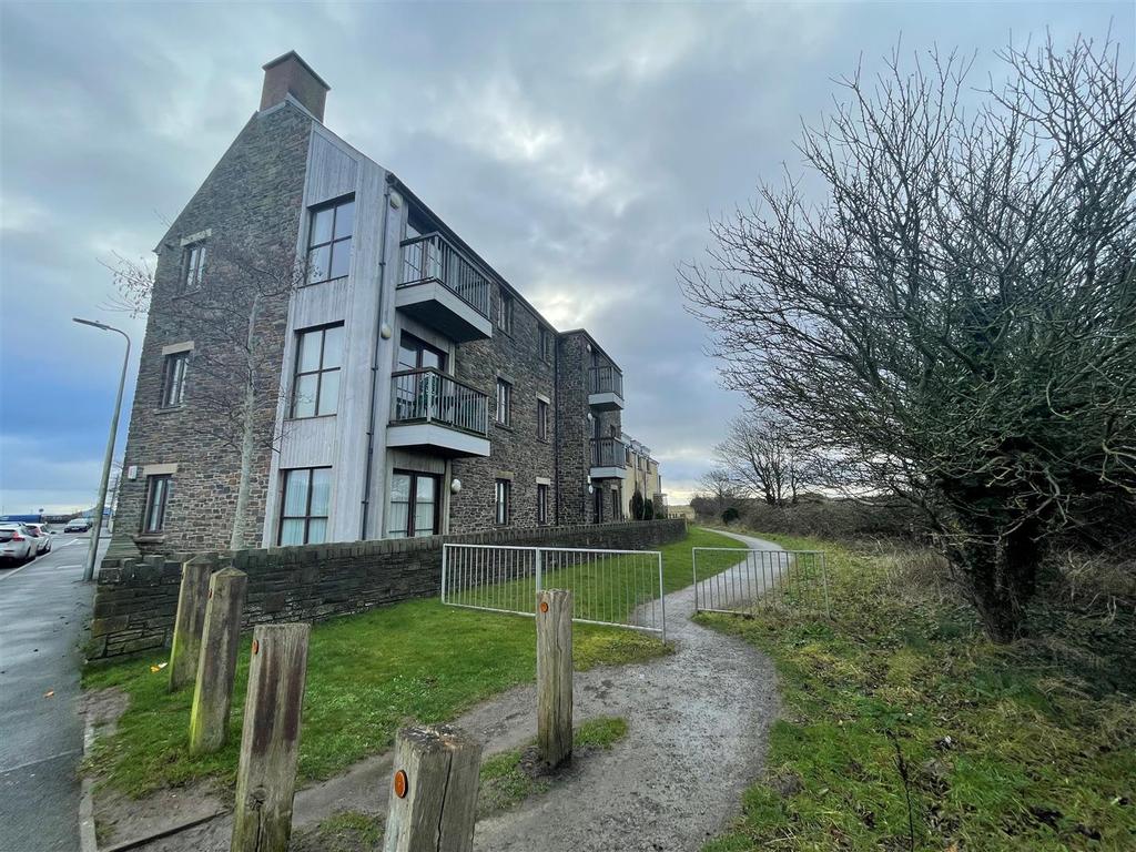 Chandlers Yard, Burry Port 1 bed flat for sale £159,995