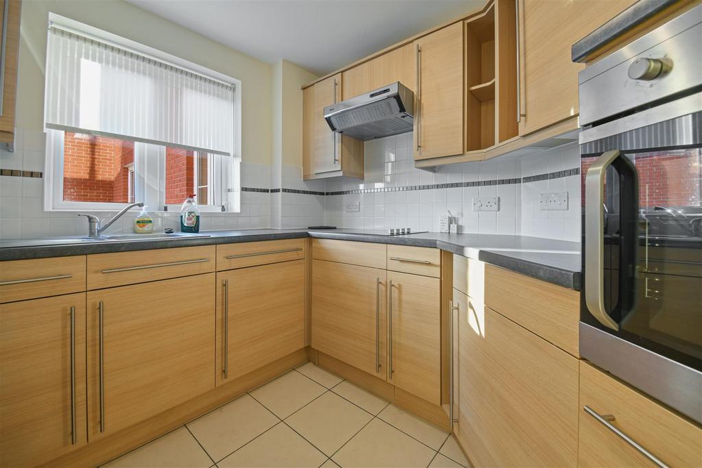 Kitchen .jpg
