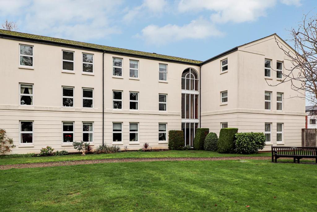 Oakfield House, Binswood Avenue, Leamington Spa 1 bed retirement