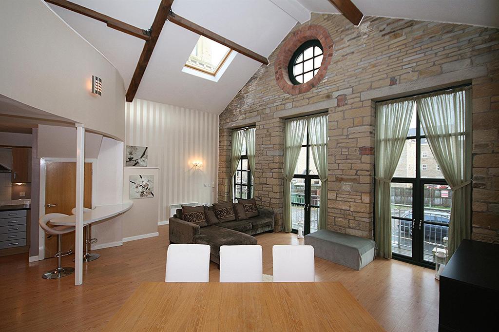 Living area photo