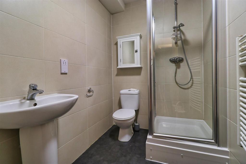 Ensuite