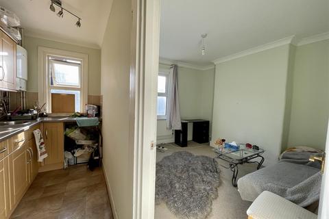 1 bedroom flat for sale - St Georges Road, Hastings