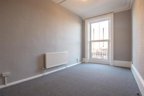 1 bedroom flat to rent - The Crescent, Off Blossom Street, York, YO24 1AW