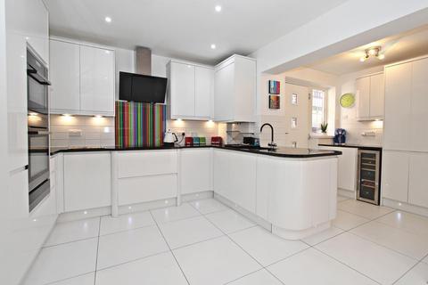 28 South Side, Shadforth, Durham, DH6 1LL