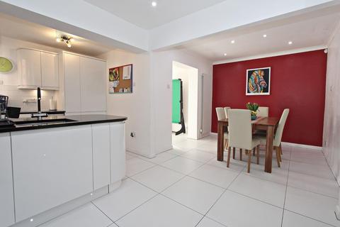 28 South Side, Shadforth, Durham, DH6 1LL