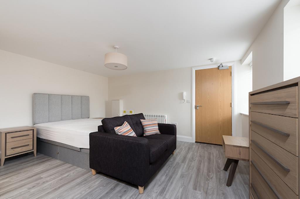 Lyne Road, Kidlington OX5 1GJ Studio £810 pcm (£187 pw)