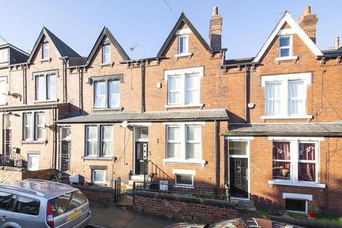 14 Burchett Place, Leeds, LS6 2LN