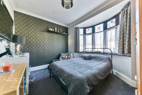 6 Constitution Rise, London, SE18 3RW
