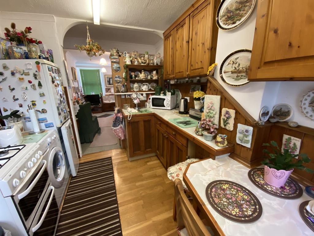 Barnstaple Street, Bideford EX39 2 bed terraced house £155,000