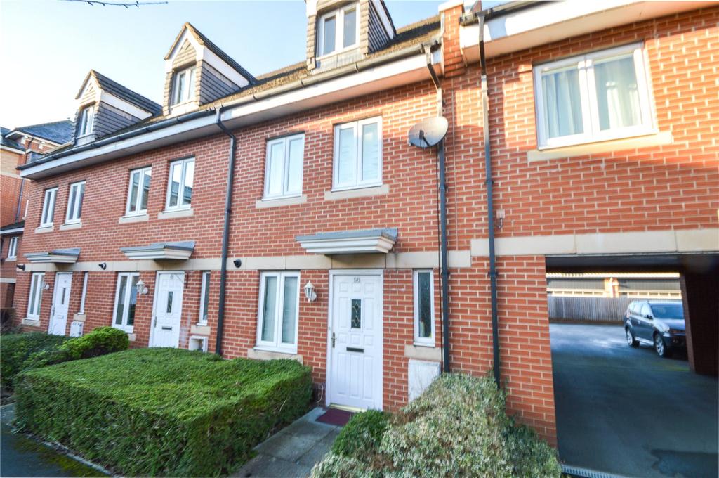 Saltash Road, Swindon, SN2 3 bed terraced house £260,000