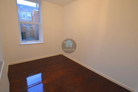 2 bedroom flat to rent, Richardson Street, Wallsend NE28