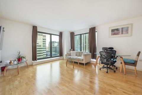 2 bedroom flat to rent, Discovery Dock Apartments East, 3 South Quay Square, London