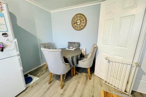 11 Appledore Close, Eastbourne, BN23 7JF