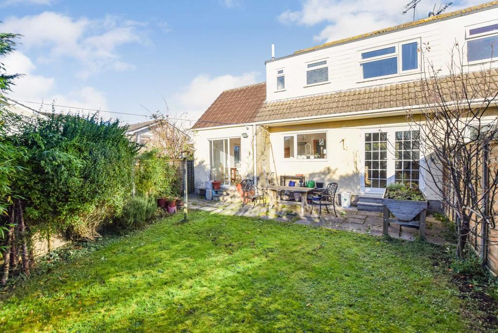 9 Stonewell Park Road, Congresbury, BS49 5DP 3 bed semidetached house